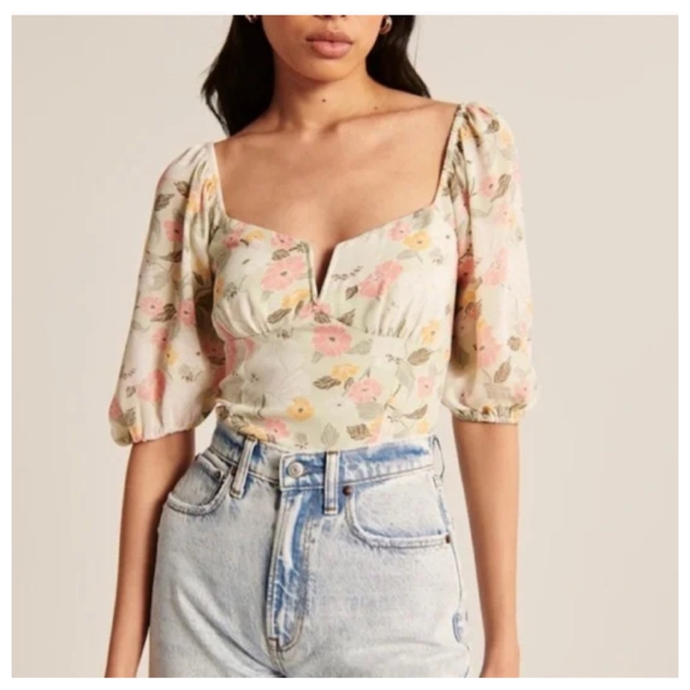 Abercrombie & Fitch Floral Puff Sleeve Top Size Large Crop Milkmaid Cottagecore